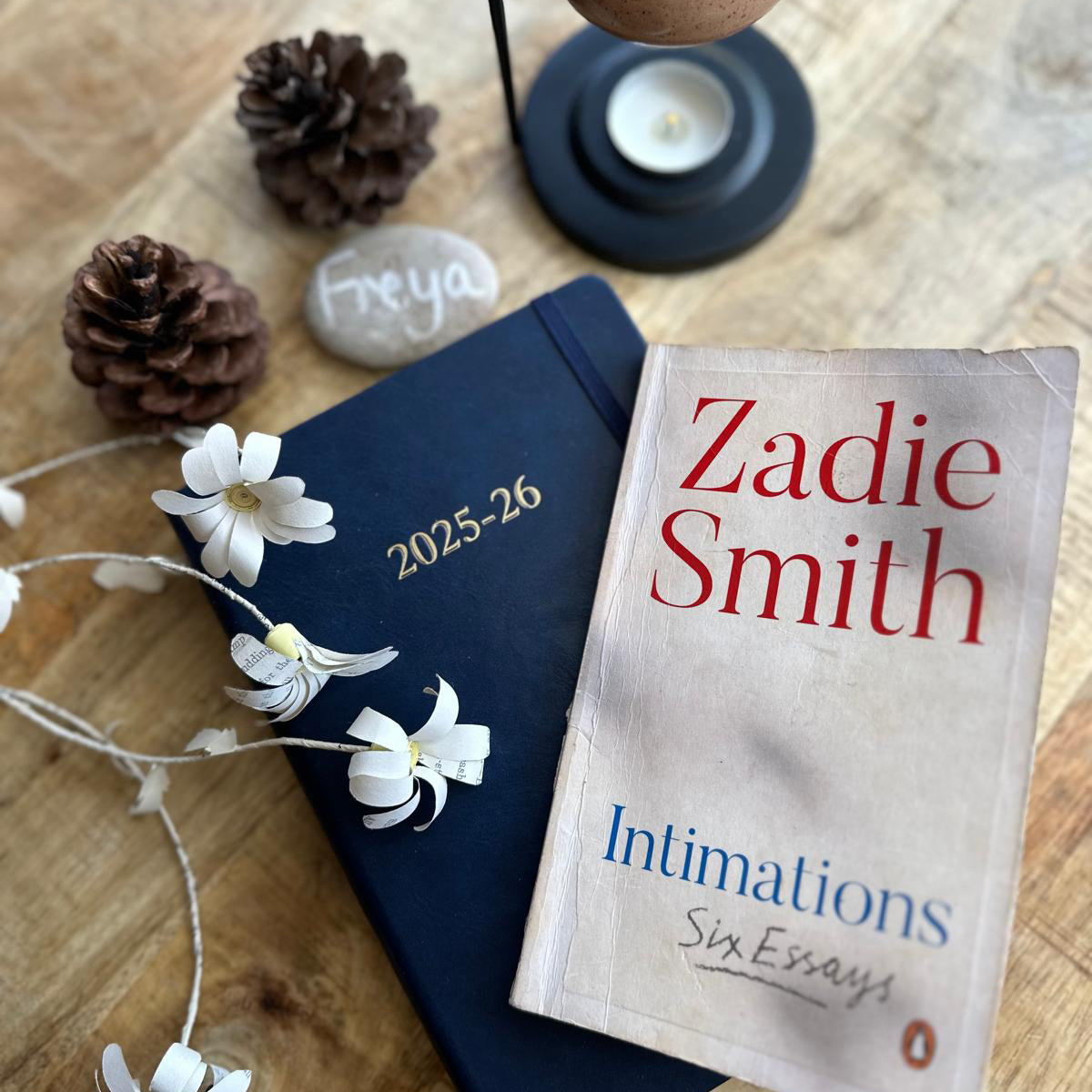 Wykeham's Book Club – Zadie Smith, Intimations: Six Essays (2020)