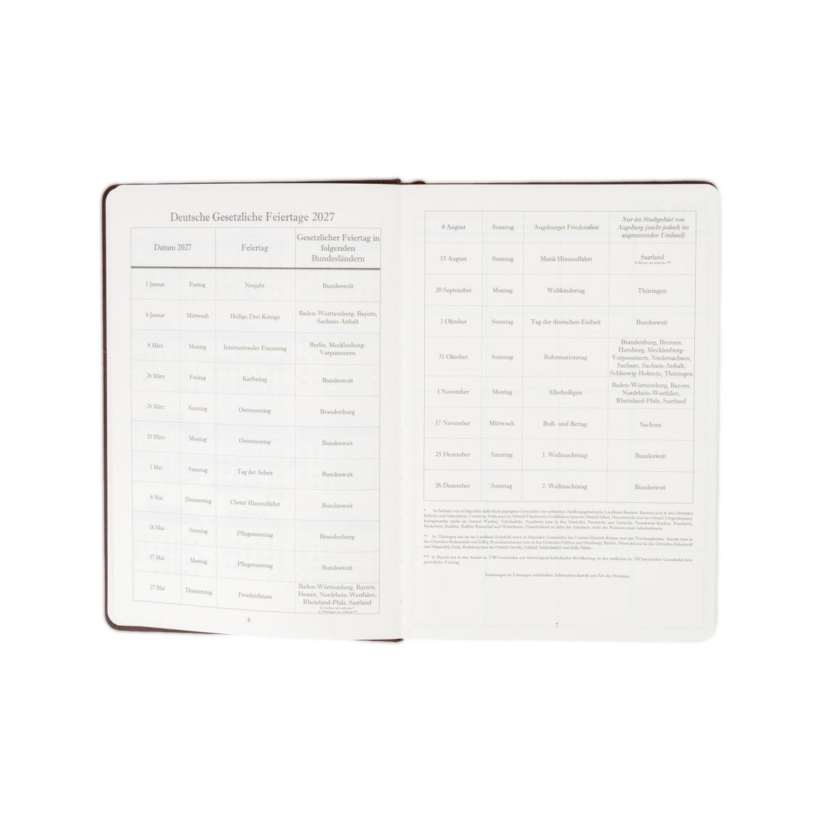Open 2027 executive journal with German holiday calendar and memo sections inside