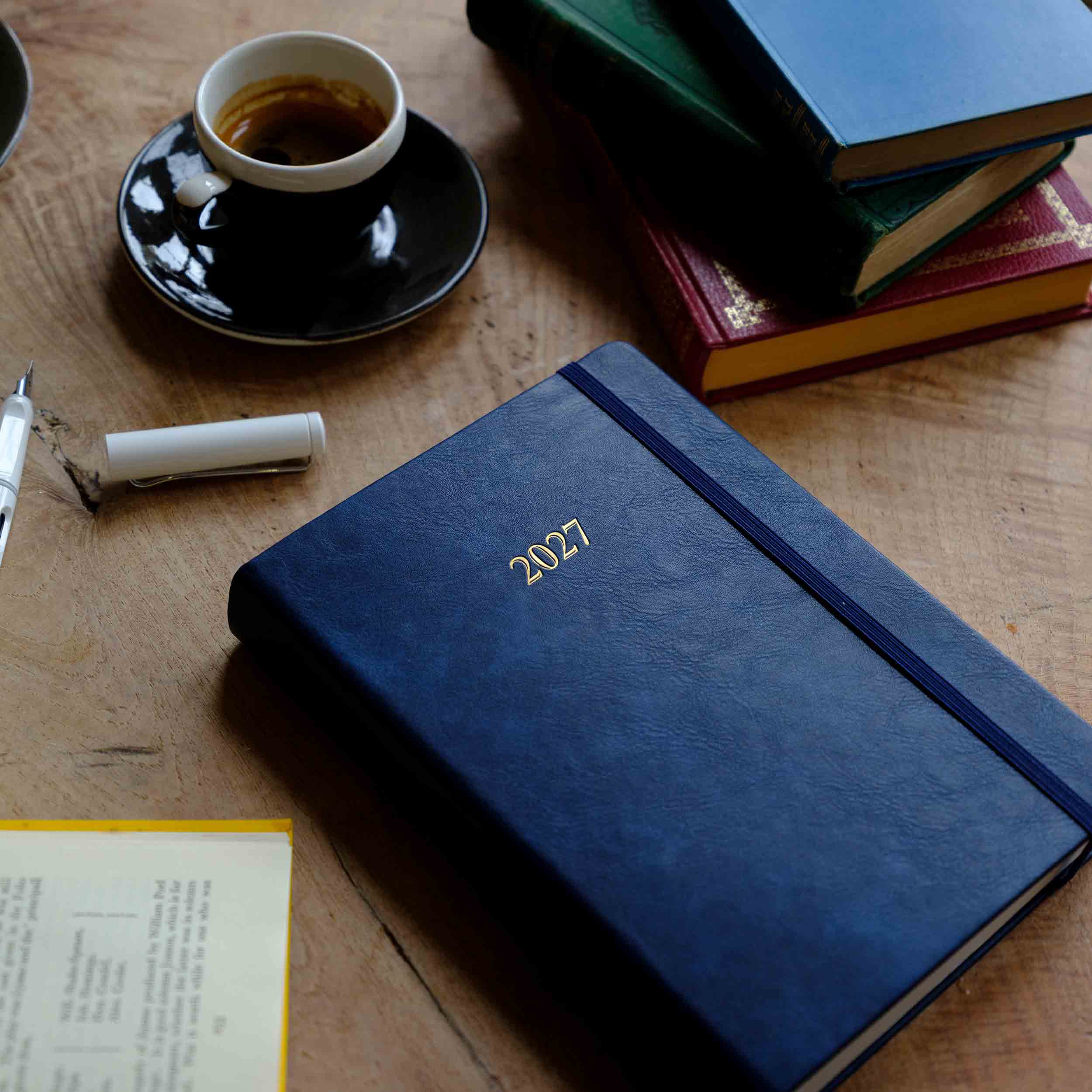 The Executive Journal – 2027 Edition – with Canadian Public Holidays