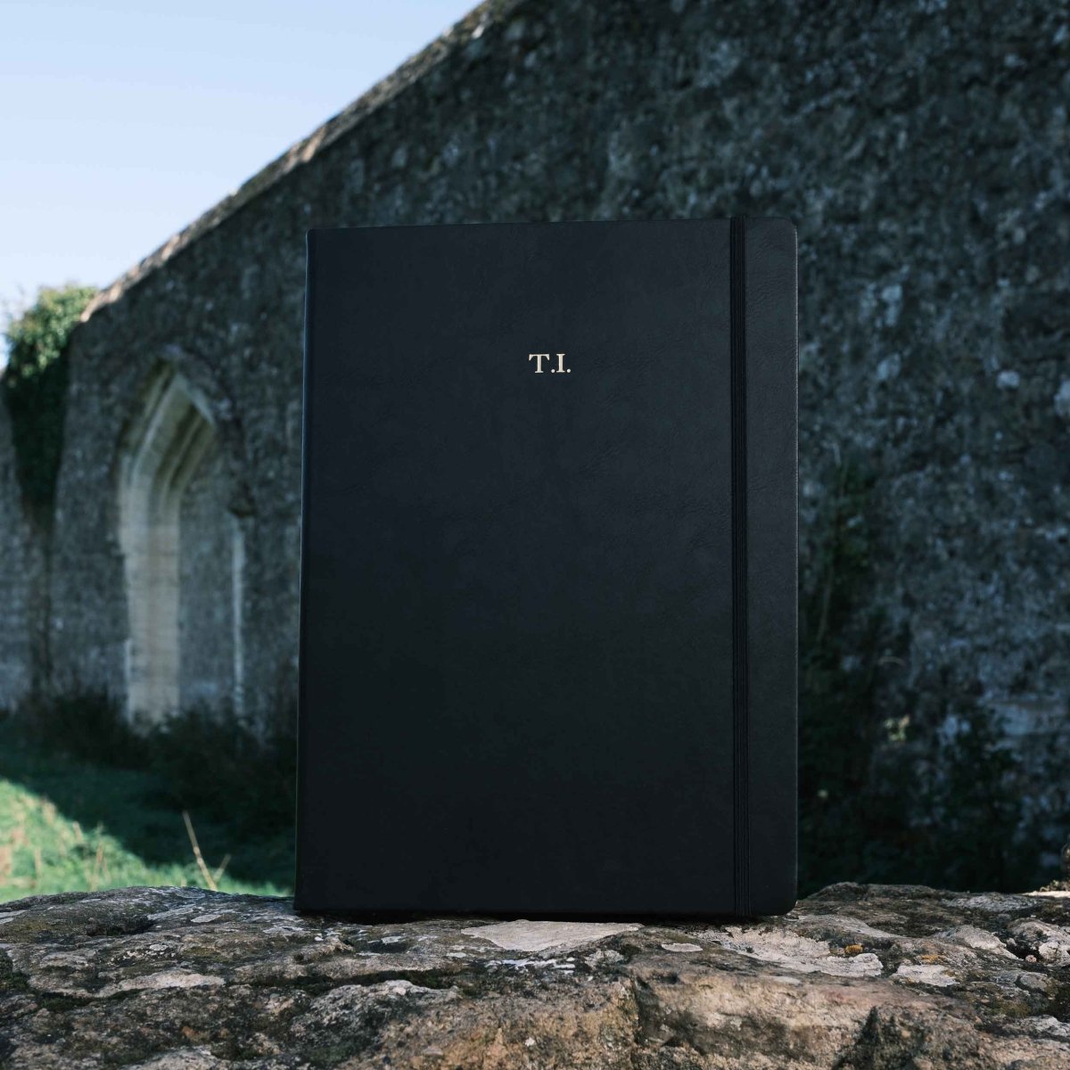 The Executive Notebook – Signature Edition – with Blank Cover - Wykeham’s