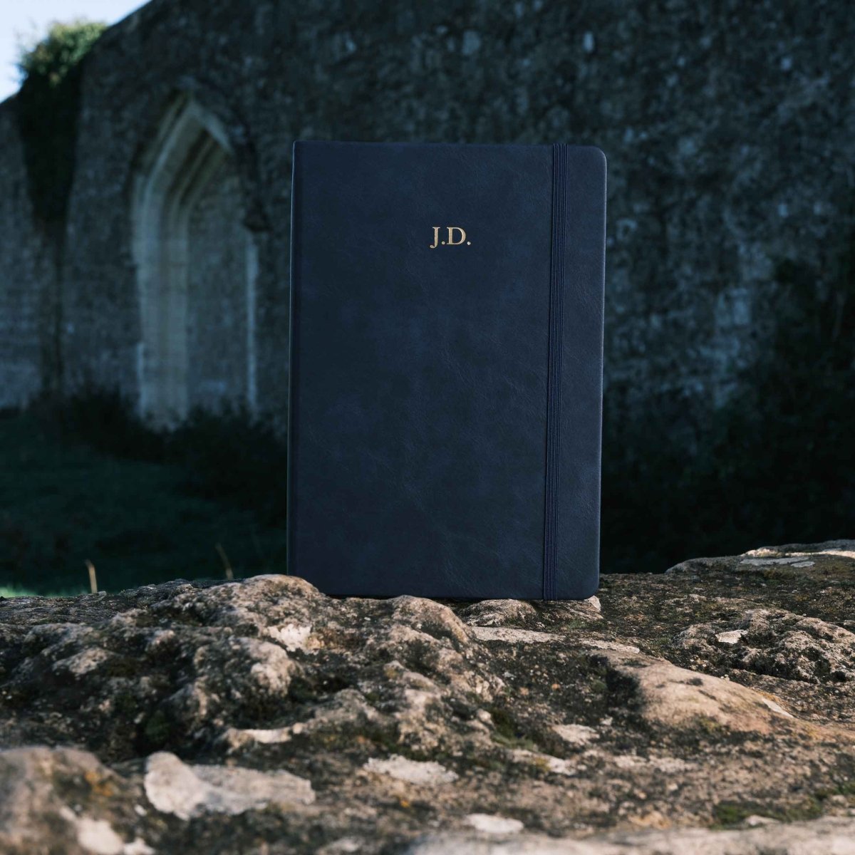 The Executive Notebook – Signature Edition – with Blank Cover - Wykeham’s