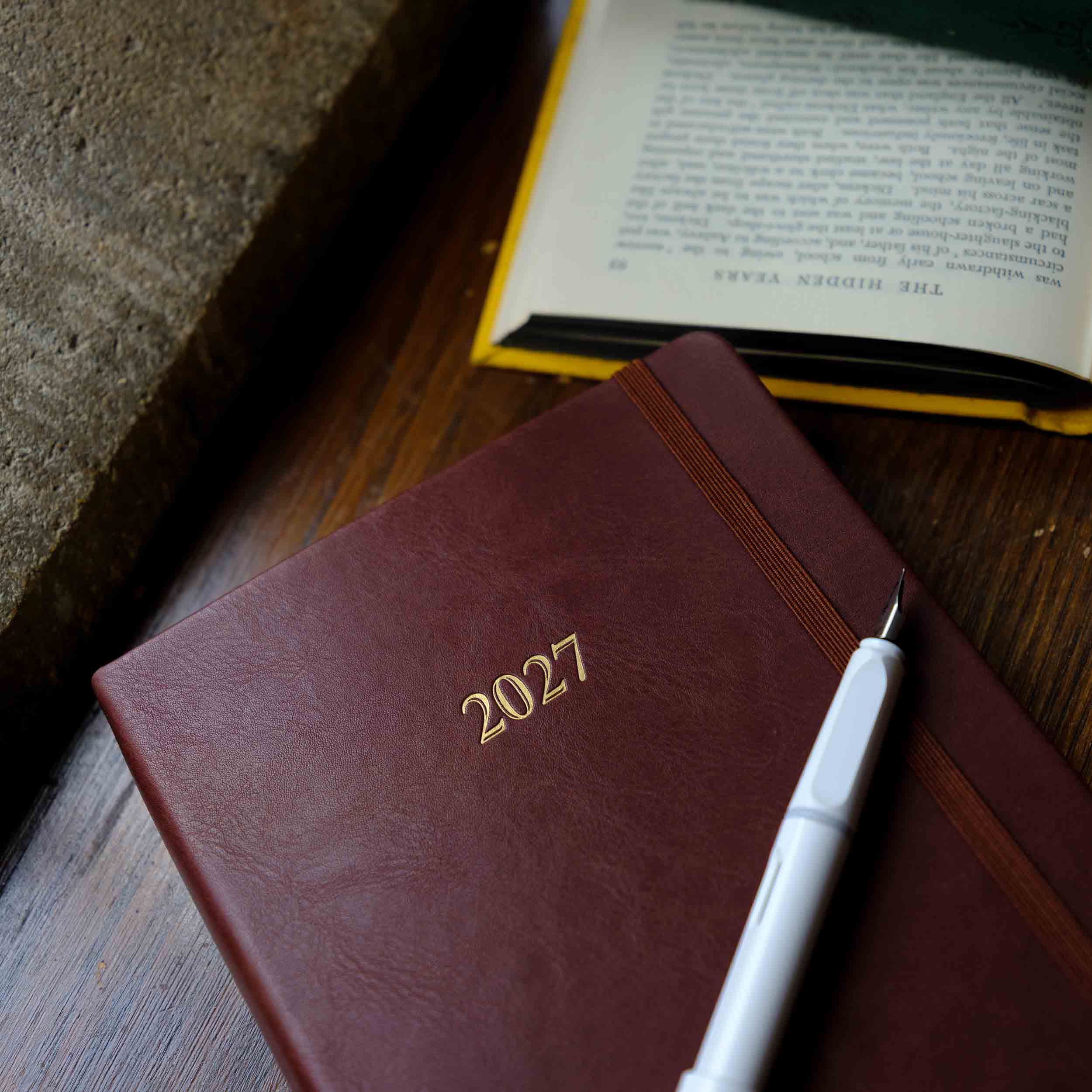 The Executive Journal – 2027 Edition – with US Public Holidays